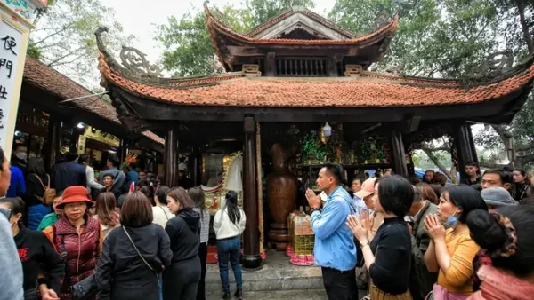 Lễ Cúng Tạ Cầu Nguyện Được Không? Hướng Dẫn Sắm Lễ Và Văn Khấn Trả Lễ Chuẩn Xác