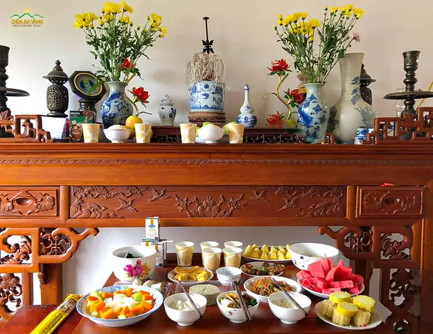 Hướng Dẫn Lễ Cúng Tạ Đất: Cách Sắm Lễ, Mâm Cúng Và Văn Khấn Chuẩn Nhất Hướng Dẫn Lễ Cúng Tạ Đất: Cách Sắm Lễ, Mâm Cúng Và Văn Khấn Chuẩn Nhất