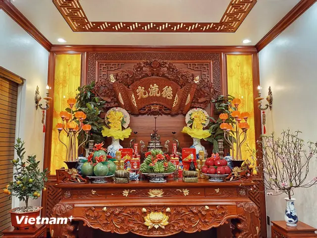 Cách Sắm Lễ Cúng Gia Tiên Ngày Tết Đầy Đủ Và Chuẩn Truyền Thống Cách Sắm Lễ Cúng Gia Tiên Ngày Tết Đầy Đủ Và Chuẩn Truyền Thống