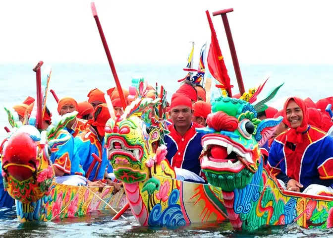 Lễ Hội Cúng Cá Ông Ở Quảng Ngãi: Nét Đẹp Tín Ngưỡng Và Nghi Thức Văn Hóa Biển Độc Đáo Lễ Hội Cúng Cá Ông Ở Quảng Ngãi: Nét Đẹp Tín Ngưỡng Và Nghi Thức Văn Hóa Biển Độc Đáo