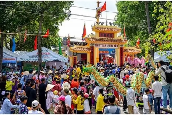 Lễ Hội Cúng Đình Định Yên: Nguồn Gốc, Lịch Sử Và Không Gian Văn Hóa Miền Tây