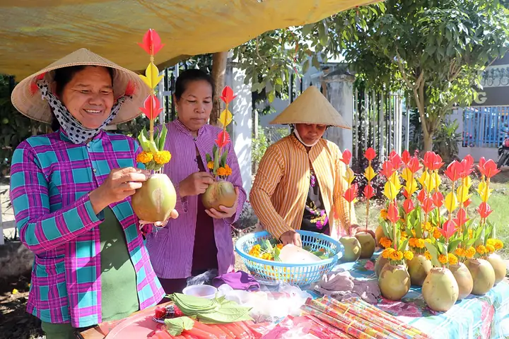 Lễ Hội Cúng Dừa Thắk Côn Sóc Trăng: Nguồn Gốc, Ý Nghĩa Và Nét Đẹp Văn Hóa Độc Đáo Lễ Hội Cúng Dừa Thắk Côn Sóc Trăng: Nguồn Gốc, Ý Nghĩa Và Nét Đẹp Văn Hóa Độc Đáo