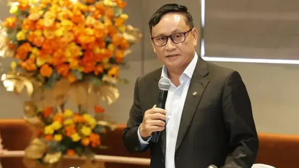 Hướng Dẫn Lời Khấn Cúng Đầu Năm Tư Gia Chuẩn Truyền Thống, Cầu May Mắn Và Bình An