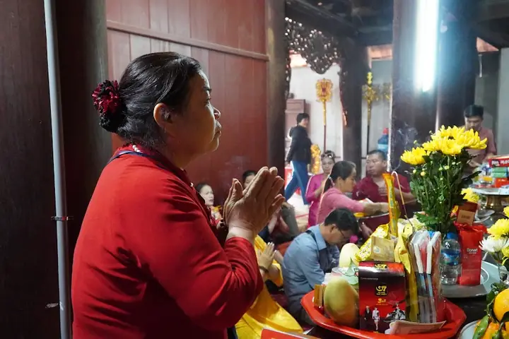 Lời Văn Khấn Tạ Lễ Cúng Trái Cây: Hướng Dẫn Nghi Thức Trả Lễ Chuẩn Xác Nhất
