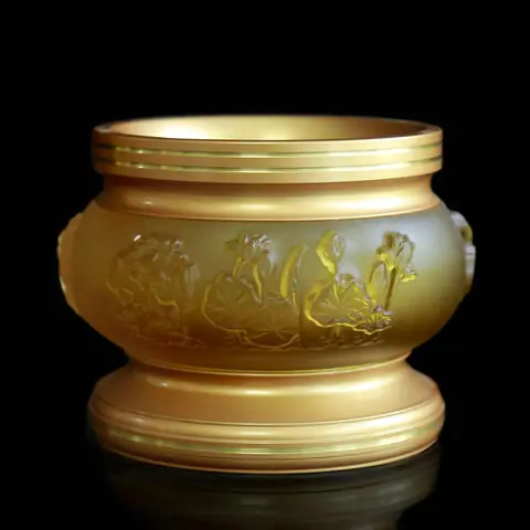 Lý Hương Thờ Cúng Là Gì? Ý Nghĩa Và Cách Bố Trí Bát Hương Trên Bàn Thờ Đúng Chuẩn Lý Hương Thờ Cúng Là Gì? Ý Nghĩa Và Cách Bố Trí Bát Hương Trên Bàn Thờ Đúng Chuẩn