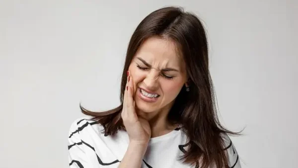 Má Phải Giật Cơ Điềm Gì? Giải Mã Hiện Tượng Máy Cơ Theo Y Học Và Tâm Linh