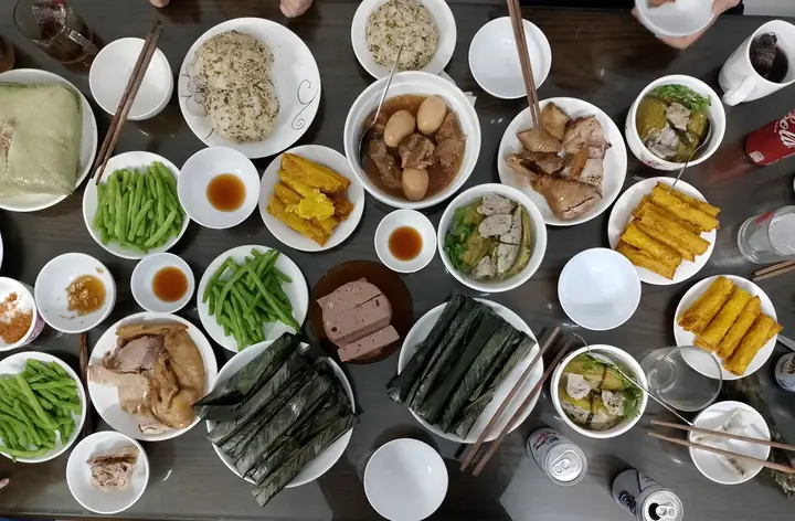 Gợi Ý Mâm Cơm Cúng Tất Niên Ngày Tết Đầy Đủ Và Chuẩn Phong Tục Truyền Thống Gợi Ý Mâm Cơm Cúng Tất Niên Ngày Tết Đầy Đủ Và Chuẩn Phong Tục Truyền Thống