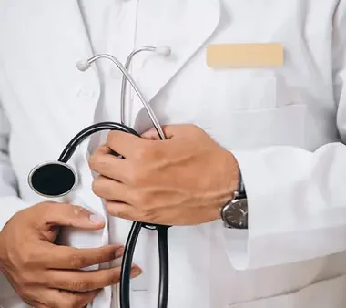 Mặc Bị Ngứa Là Điềm Báo Gì? Giải Mã Hiện Tượng Tâm Linh Và Góc Nhìn Khoa Học