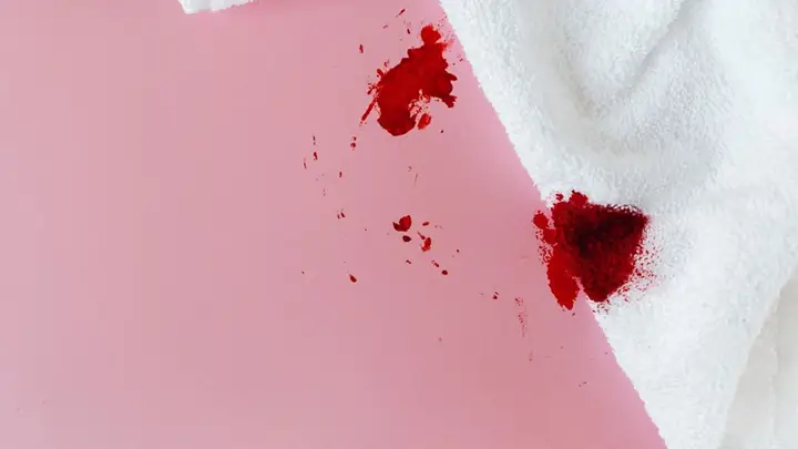 Mơ Thấy Bị Sảy Thai Có Máu Đánh Con Gì? Giải Mã Điềm Báo Và Con Số May Mắn