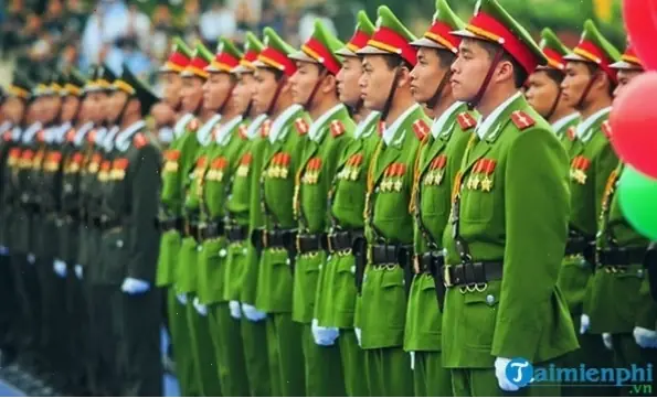 Mơ Thấy Cảnh Sát Giao Thông Bắt Xe Mình Đánh Con Gì? Giải Mã Giấc Mơ Và Con Số May Mắn