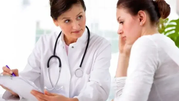 Mơ Thấy Máu Kinh Nguyệt Là Điềm Báo Gì? Giải Mã Ý Nghĩa Và Vận Hạn Chi Tiết