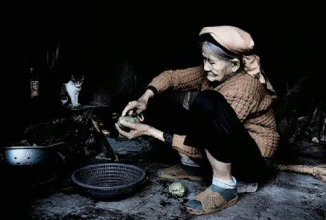 Nằm Mơ Thấy Nói Chuyện Với Người Mẹ Đã Khuất Mang Ý Nghĩa Gì? Nằm Mơ Thấy Nói Chuyện Với Người Mẹ Đã Khuất Mang Ý Nghĩa Gì?
