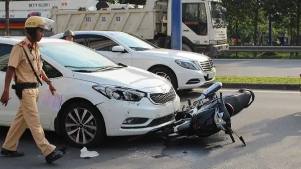 Mơ Thấy Tai Nạn Ô Tô Đánh Số Gì? Giải Mã Điềm Báo Và Con Số May Mắn Chuẩn Nhất