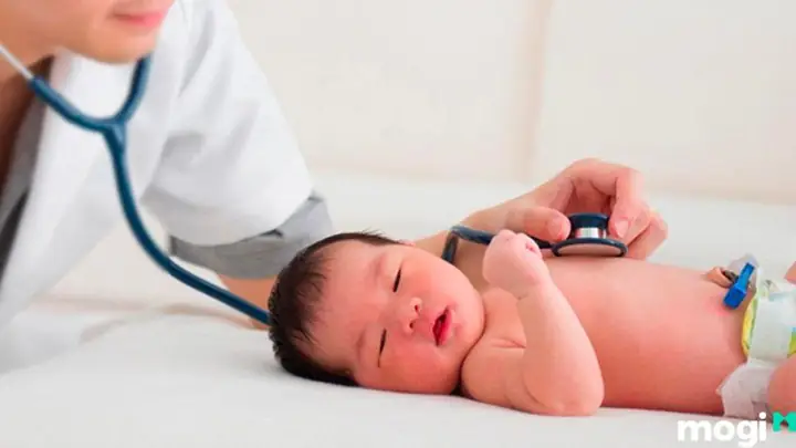 Hình Ảnh Em Bé Ngã Phản Ánh Áp Lực Và Căng Thẳng Trong Cuộc Sống Hình Ảnh Em Bé Ngã Phản Ánh Áp Lực Và Căng Thẳng Trong Cuộc Sống