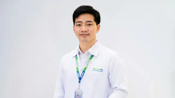 Môi Dưới Giật Là Điềm Gì? Giải Mã Chi Tiết Điềm Báo Và Nguyên Nhân Y Khoa