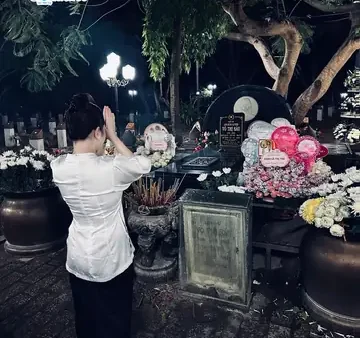 Kinh Nghiệm Mua Đồ Cúng Mộ Chị Võ Thị Sáu Ở Côn Đảo Cần Chuẩn Bị Những Gì?