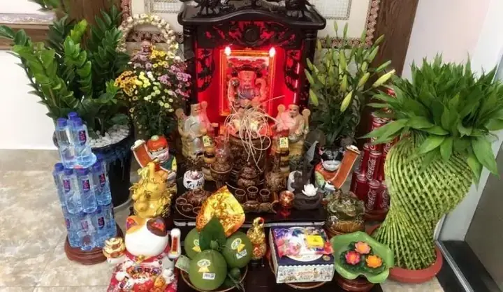 Mua Gì Cúng Thần Linh: Danh Sách Lễ Vật Đầy Đủ Và Ý Nghĩa Cho Gia Chủ Mua Gì Cúng Thần Linh: Danh Sách Lễ Vật Đầy Đủ Và Ý Nghĩa Cho Gia Chủ
