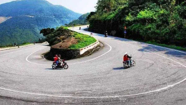 Nằm Mơ Mình Lên Dốc Đánh Đề Con Gì? Giải Mã Ý Nghĩa Và Con Số May Mắn 2027