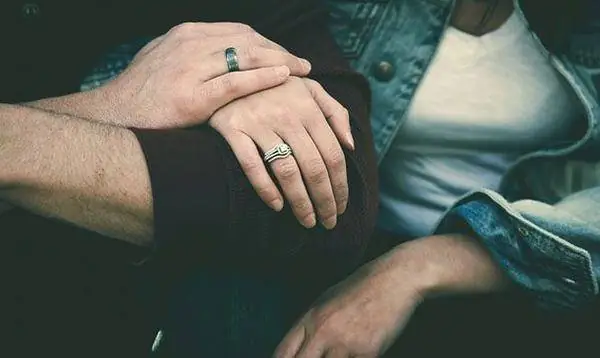 Cách Giải Tỏa Áp Lực Tâm Lý Và Kiểm Soát Cảm Xúc Trước Khi Đi Ngủ Cách Giải Tỏa Áp Lực Tâm Lý Và Kiểm Soát Cảm Xúc Trước Khi Đi Ngủ