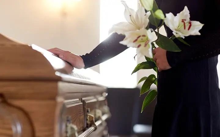 Yếu Tố Tâm Linh Và Quan Niệm Dân Gian Về Việc Người Thân Về Báo Mộng Yếu Tố Tâm Linh Và Quan Niệm Dân Gian Về Việc Người Thân Về Báo Mộng