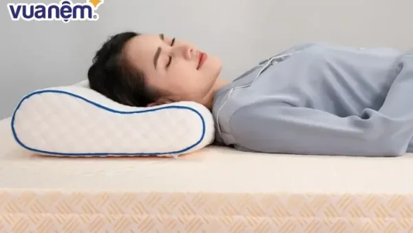 Nằm Mơ Thấy Bị Đòi Tiền Là Điềm Báo Gì? Giải Mã Ý Nghĩa Và Vận Hạn Tài Chính