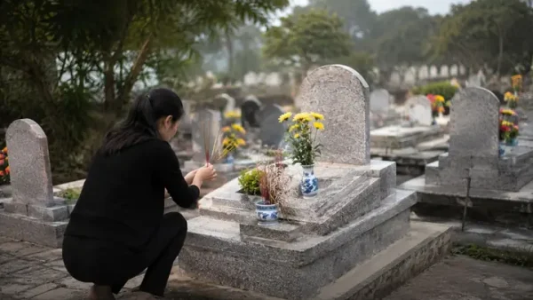 Nằm Mơ Thấy Đi Vào Nghĩa Địa Là Điềm Gì? Giải Mã Giám Mơ Và Các Con Số May Mắn