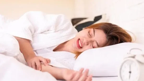 Nằm Mơ Thấy Gãy Răng Chảy Máu Là Điềm Gì? Giải Mã Ý Nghĩa Và Điềm Báo Chi Tiết