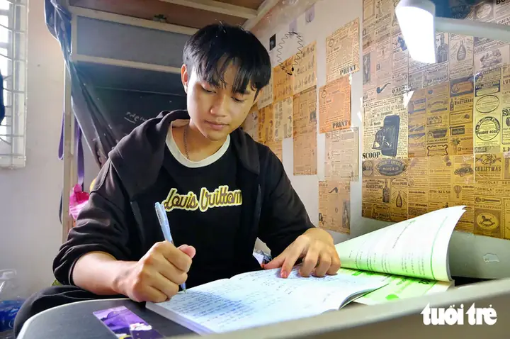 Nằm Mơ Thấy Mẹ Mất Nhưng Mẹ Chưa Mất Là Điềm Báo Gì? Giải Mã Chi Tiết Giấc Mơ