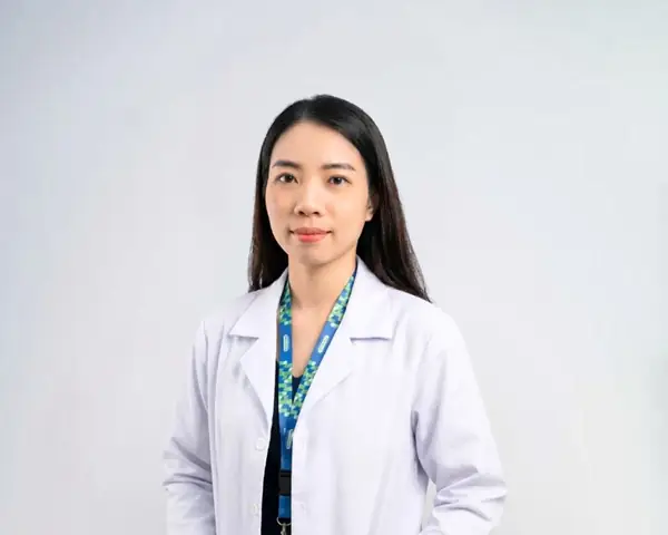 Nằm Mơ Thấy Mình Đi Tiểu Là Điềm Báo Gì? Giải Mã Ý Nghĩa Tâm Linh Và Góc Nhìn Y Khoa