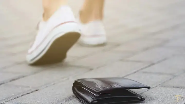 Nằm Mơ Thấy Nhặt Được Ví Tiền Phản Ánh Điều Gì Về Tâm Trạng Hiện Tại? Nằm Mơ Thấy Nhặt Được Ví Tiền Phản Ánh Điều Gì Về Tâm Trạng Hiện Tại?