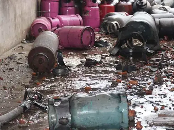 Biện Pháp Kiểm Tra Và Bảo Trì Bình Gas Định Kỳ Để Phòng Ngừa Sự Cố Biện Pháp Kiểm Tra Và Bảo Trì Bình Gas Định Kỳ Để Phòng Ngừa Sự Cố
