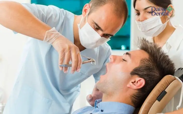Nằm Mơ Thấy Tự Nhổ Răng Sâu Hoặc Đi Bác Sĩ Nhổ Răng Đánh Con Gì? Nằm Mơ Thấy Tự Nhổ Răng Sâu Hoặc Đi Bác Sĩ Nhổ Răng Đánh Con Gì?