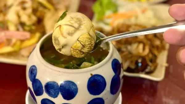 Giải Mã Nằm Mơ Thấy Trứng Vịt Lộn Đánh Đề Con Gì Mang Lại May Mắn?