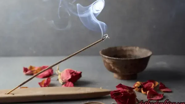 Nến Tắt Có Điềm Báo Gì Trong Văn Hóa Thờ Cúng Và Góc Nhìn Thực Tế?