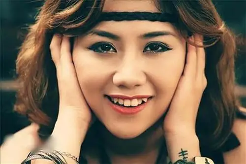 Ngủ Mơ Thấy Mình Đang Cười Lớn Hoặc Cười Mỉm Là Hên Hay Xui? Ngủ Mơ Thấy Mình Đang Cười Lớn Hoặc Cười Mỉm Là Hên Hay Xui?