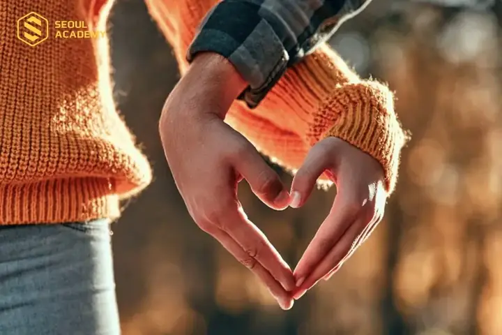 Nóng Tai Trái Lúc 17h12 Mang Lại Tín Hiệu Gì Cho Nam Và Nữ? Nóng Tai Trái Lúc 17h12 Mang Lại Tín Hiệu Gì Cho Nam Và Nữ?