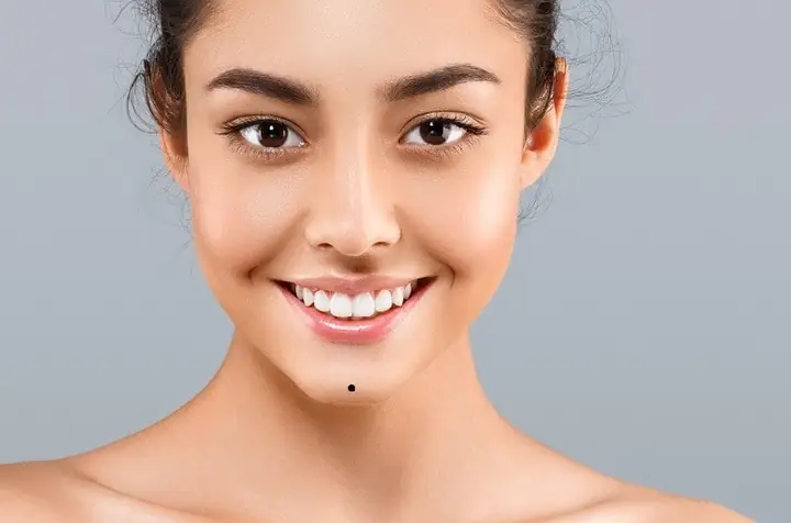 Nốt Ruồi Phú Quý Trên Mặt Phụ Nữ Mang Lại Tài Lộc Và May Mắn