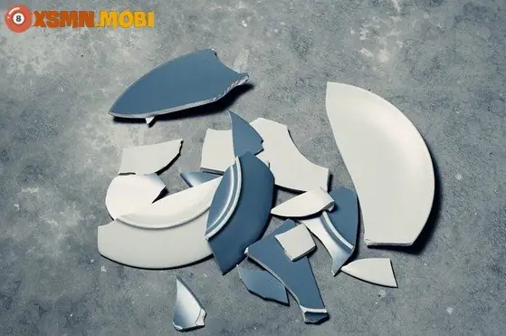 Các Trường Hợp Rơi Vỡ Đồ Vật Thường Gặp Và Thông Điệp Ẩn Giấu Các Trường Hợp Rơi Vỡ Đồ Vật Thường Gặp Và Thông Điệp Ẩn Giấu