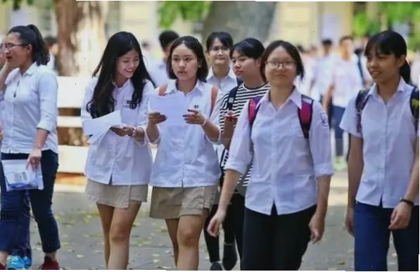 Ý Nghĩa Của Việc Mơ Thấy Bị Thầy Cô Phạt Hoặc Khiển Trách Là Gì?